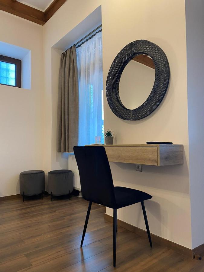 11 Luxury Apartments เมทโซโว ภายนอก รูปภาพ